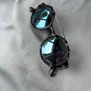 Quay Black Tortoise Sunglasses